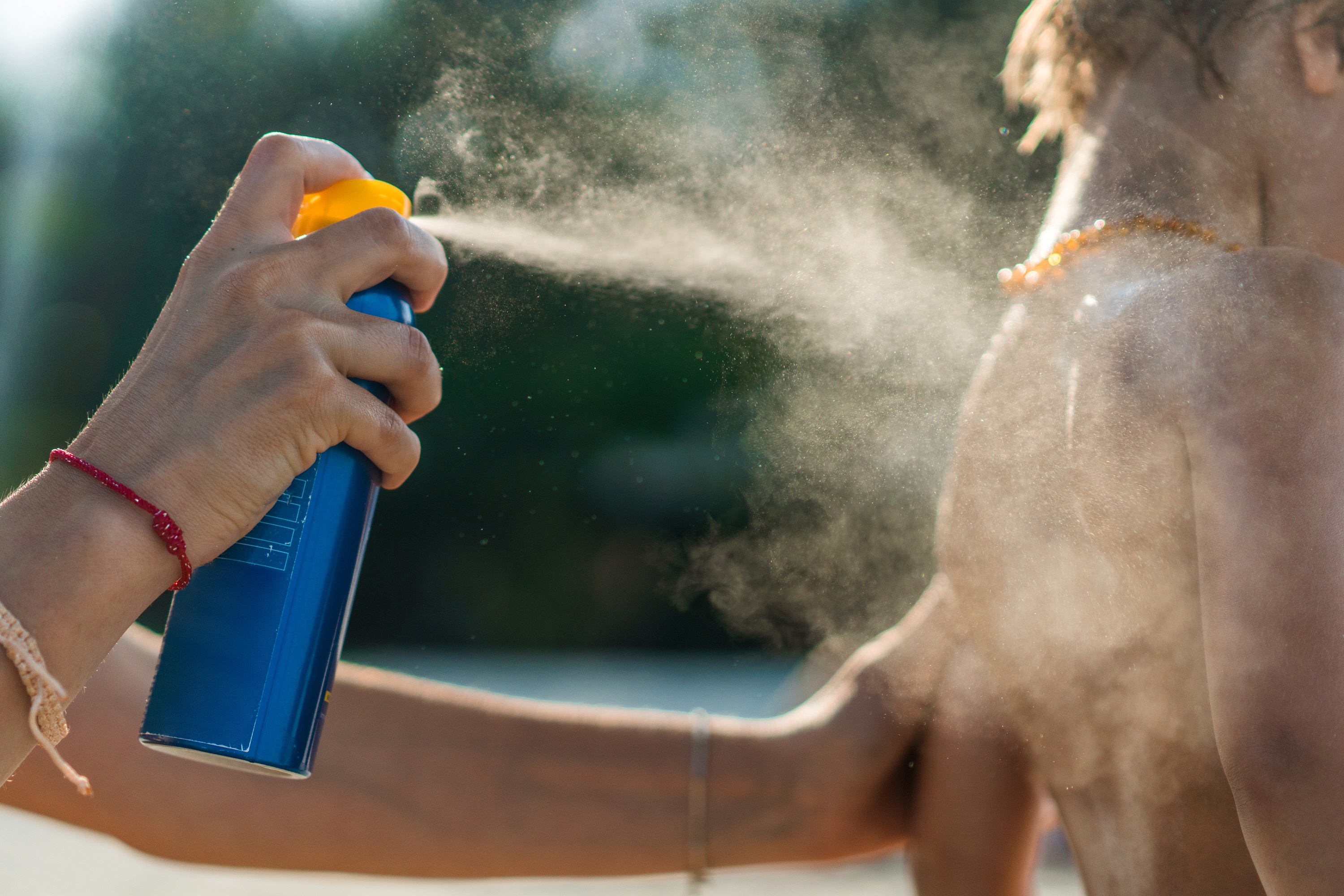 spray on sunscreen